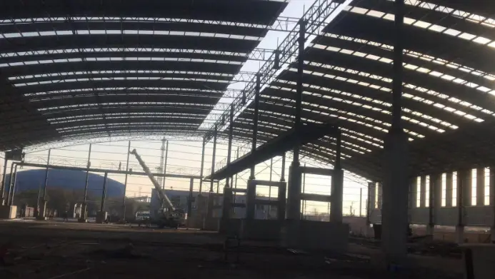 重庆巴南网架钢结构工程有限公司